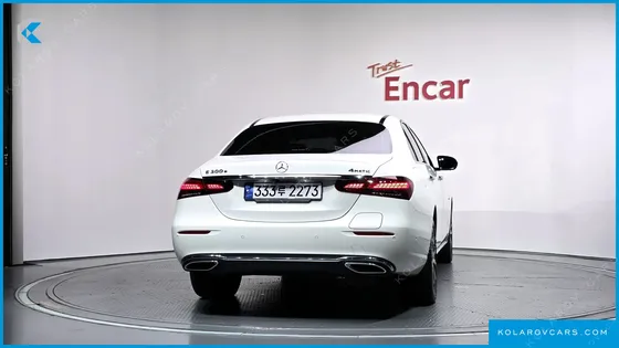 MERCEDES E-CLASS E300E 4MATIC EXCLUSIVE