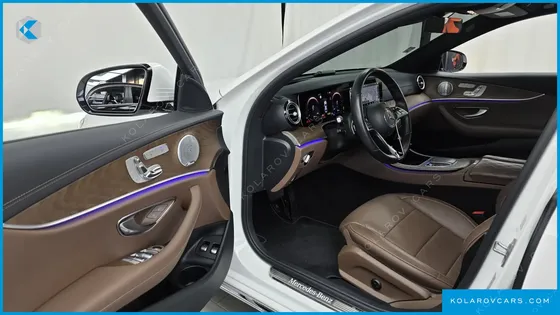 MERCEDES E-CLASS E300E 4MATIC EXCLUSIVE