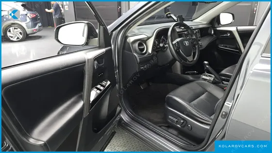 TOYOTA RAV4 2.5 2WD