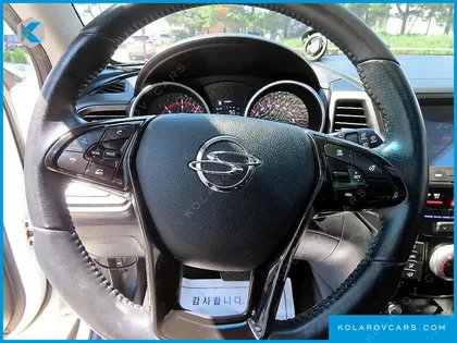 KGM - SSANGYONG TIVOLI DIESEL IX 4WD