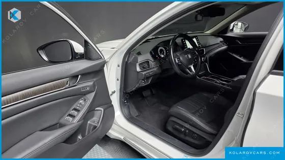 HONDA ACCORD 2.0 HYBRID TOURING