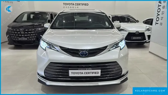 TOYOTA SIENNA 2.5 HYBRID 2WD