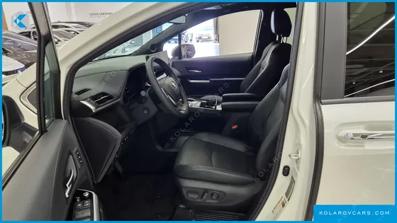TOYOTA SIENNA 2.5 HYBRID 2WD