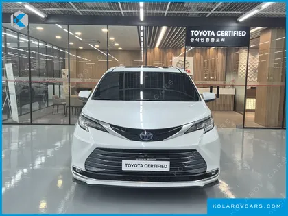 TOYOTA SIENNA 2.5 HYBRID 2WD