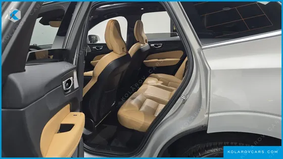 VOLVO XC60 B5 ULTIMATE BRIGHT
