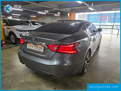 NISSAN MAXIMA 3.5 PLATINUM