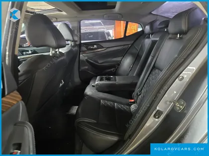 NISSAN MAXIMA 3.5 PLATINUM