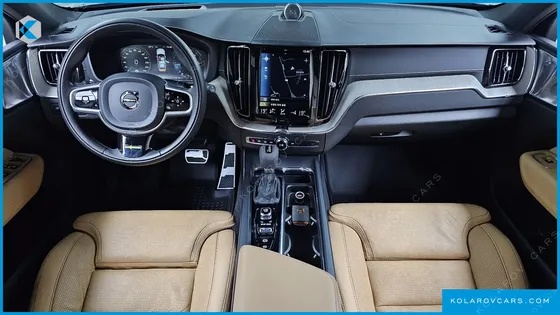 VOLVO XC60 D4 INSCRIPTION