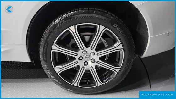 VOLVO XC60 D5 INSCRIPTION