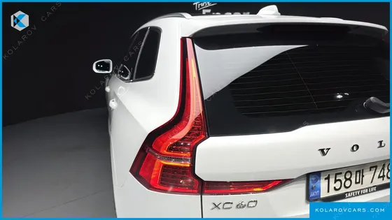 VOLVO XC60 T8 ULTIMATE BRIGHT