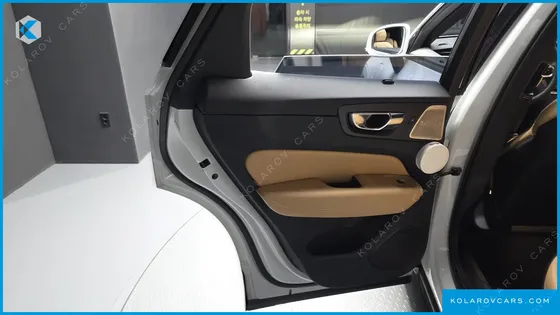 VOLVO XC60 T8 ULTIMATE BRIGHT