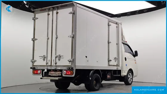 HYUNDAI PORTER II STANDARD CAP CRDI