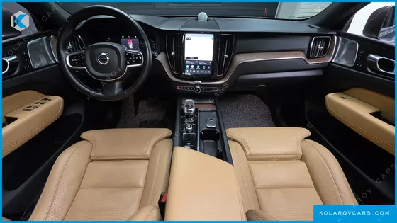 VOLVO XC60 B6 ULTIMATE BRIGHT