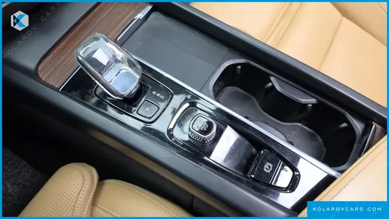 VOLVO XC60 B6 ULTIMATE BRIGHT