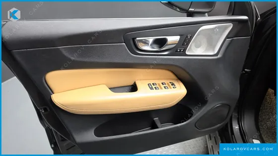 VOLVO XC60 B6 ULTIMATE BRIGHT