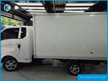 HYUNDAI PORTER II SUPER CABIN LPG