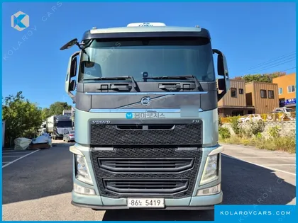 VOLVO CARGO TRUCK 10X4