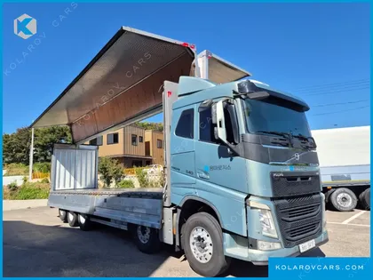 VOLVO CARGO TRUCK 10X4