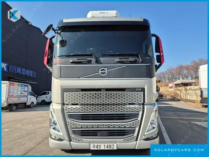 VOLVO CARGO TRUCK 10X4