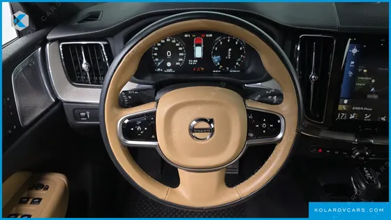 VOLVO XC60 T6 INSCRIPTION
