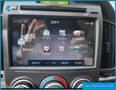 HYUNDAI GRAND STAREX NONE