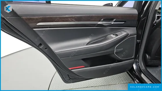 GENESIS EQ900 3.8 GDI AWD