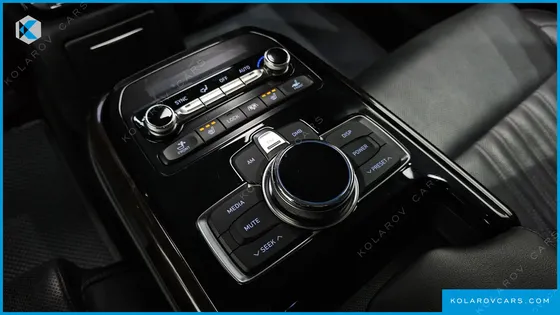 GENESIS EQ900 3.8 GDI AWD