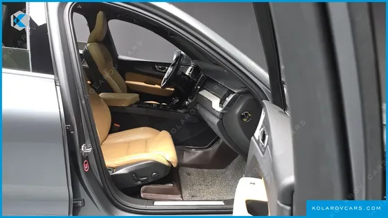 VOLVO XC60 D5 INSCRIPTION