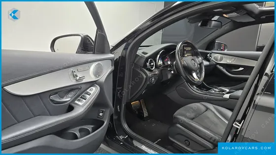 MERCEDES GLC-CLASS GLC300 4MATIC AMG LINE COUPE