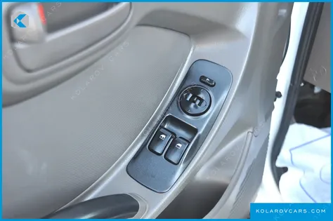 HYUNDAI PORTER II STANDARD CAP CRDI