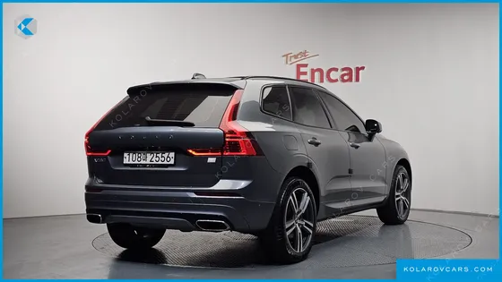 VOLVO XC60 T8 R-DESIGN