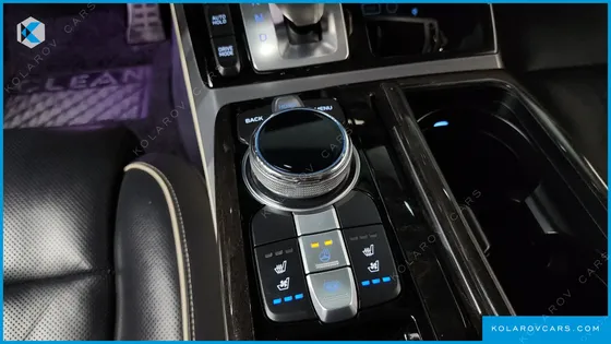 GENESIS EQ900 3.8 GDI AWD