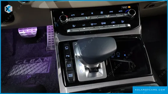 GENESIS EQ900 3.8 GDI AWD