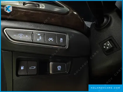 GENESIS EQ900 3.8 GDI AWD