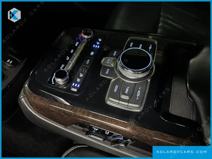 GENESIS EQ900 3.8 GDI AWD