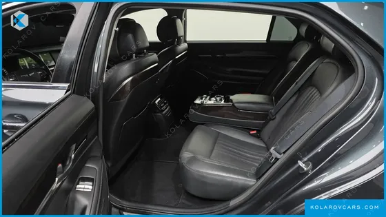 GENESIS EQ900 3.8 GDI AWD