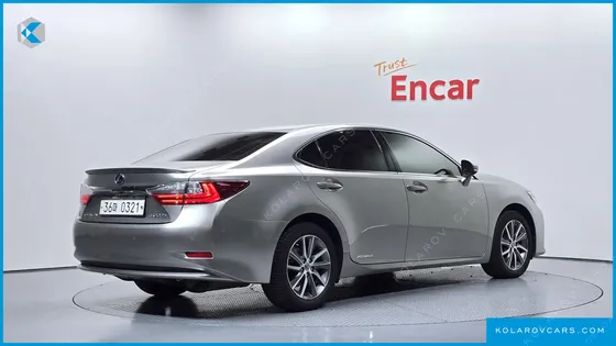LEXUS ES SUPREME