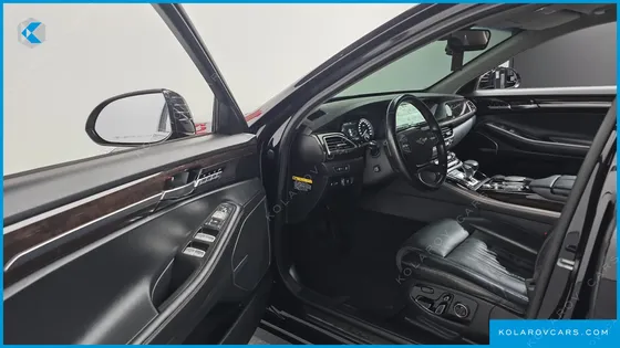 GENESIS EQ900 3.8 GDI AWD
