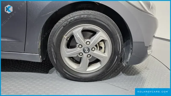 HYUNDAI ELANTRA (AVANTE) 1.6 GDI SMART
