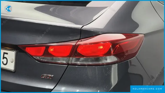 HYUNDAI ELANTRA (AVANTE) 1.6 GDI SMART