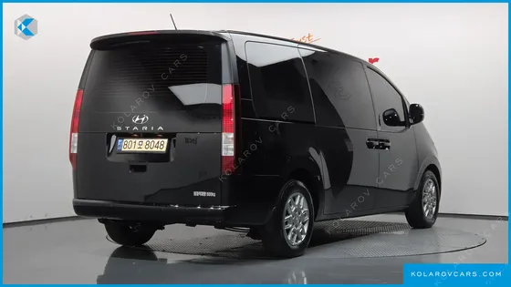HYUNDAI STARIA L3.5 CARGO 5-SEATER