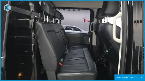 HYUNDAI STARIA L3.5 CARGO 5-SEATER