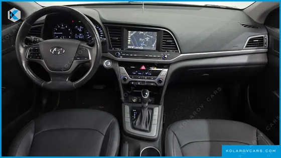 HYUNDAI ELANTRA (AVANTE) 1.6 GDI SMART