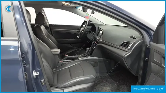 HYUNDAI ELANTRA (AVANTE) 1.6 GDI SMART