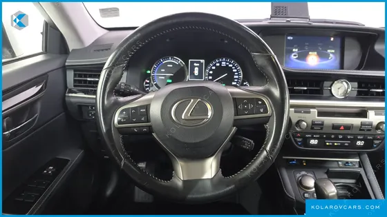 LEXUS ES PREMIUM