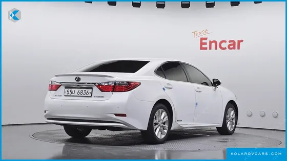 LEXUS ES SUPREME
