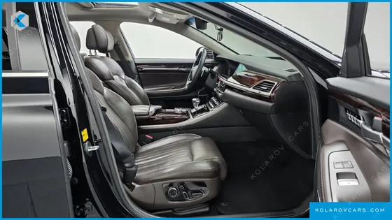 GENESIS EQ900 3.8 GDI AWD