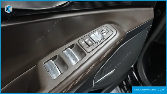 GENESIS EQ900 3.8 GDI AWD