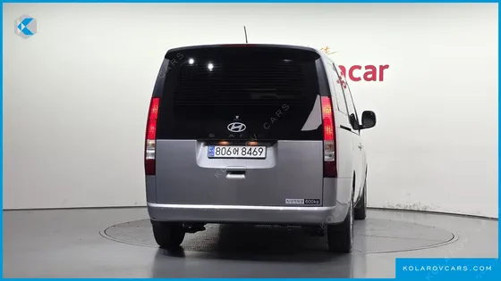 HYUNDAI STARIA HEV 1.6 CARGO 5-SEATER