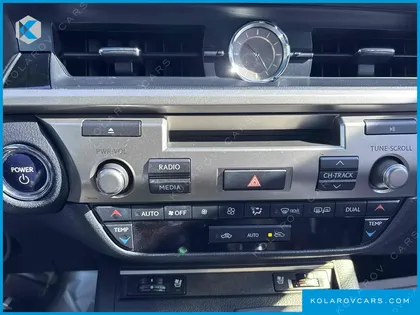 LEXUS ES EXECUTIVE